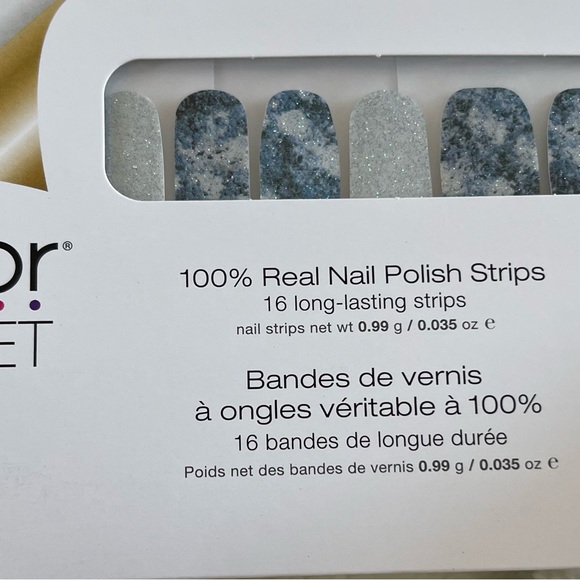 In Another Galaxy (Retired) - Color Street - Picture 1 of 2